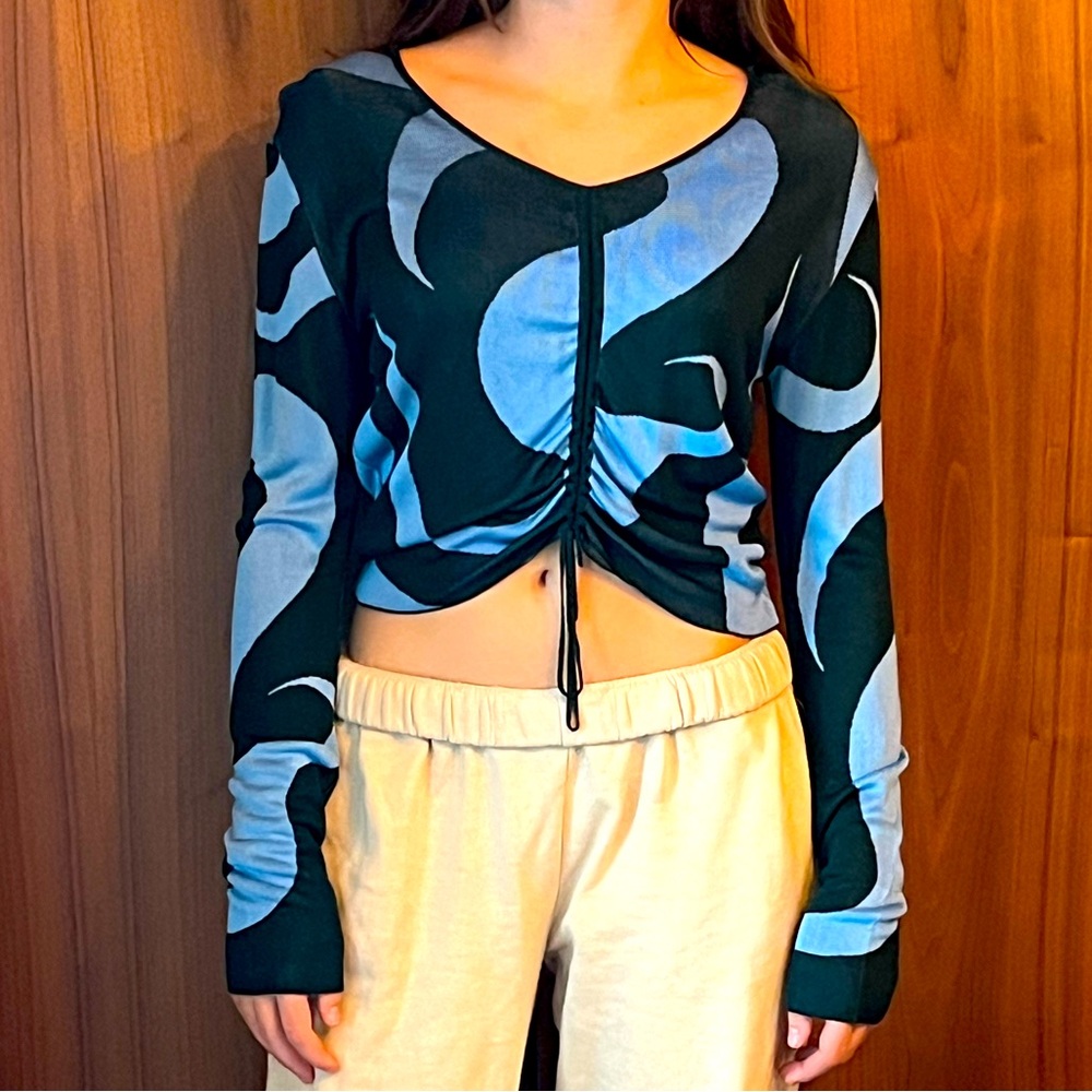 Sweater excellent condition. Paloma wool high end NieMan Marcus brand